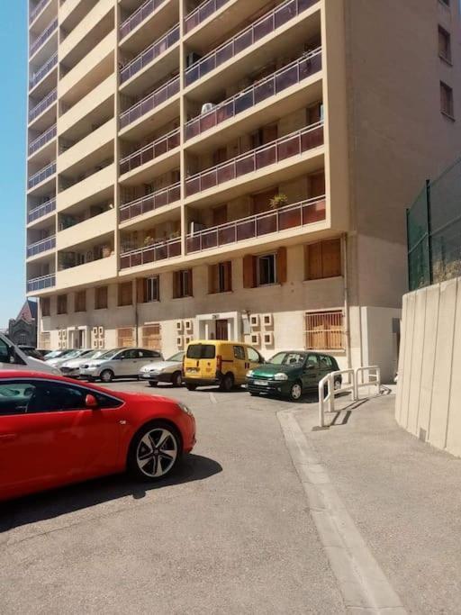 Appartement T4 A Deux Pas De La Gare St Charles Marseille Bagian luar foto
