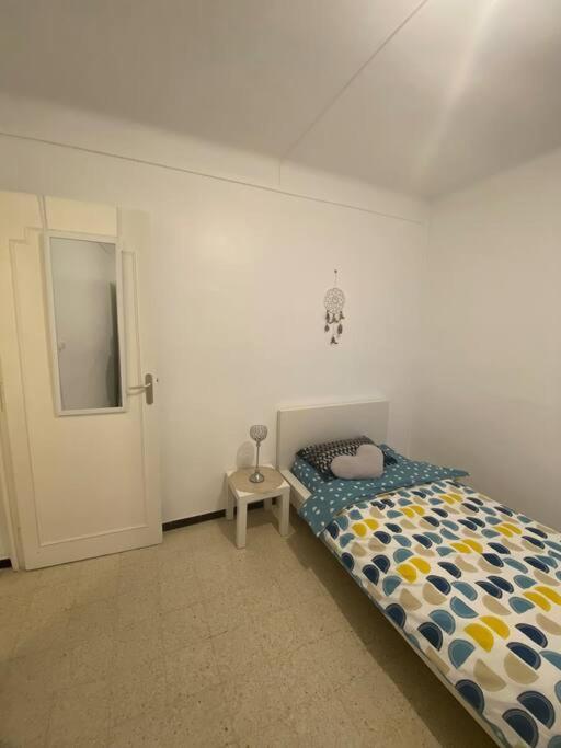Appartement T4 A Deux Pas De La Gare St Charles Marseille Bagian luar foto