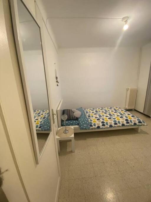 Appartement T4 A Deux Pas De La Gare St Charles Marseille Bagian luar foto