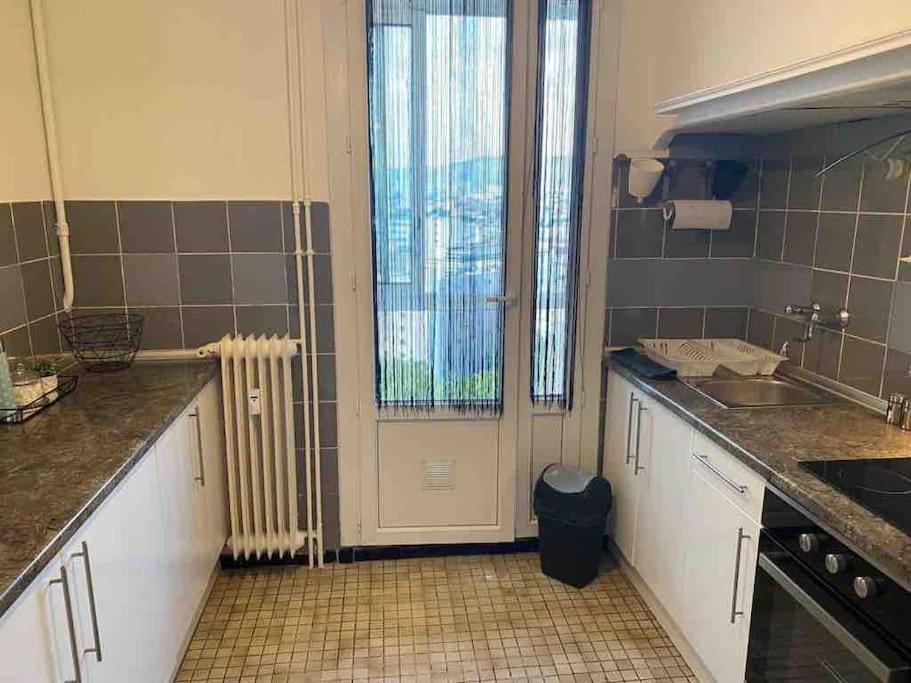 Appartement T4 A Deux Pas De La Gare St Charles Marseille Bagian luar foto