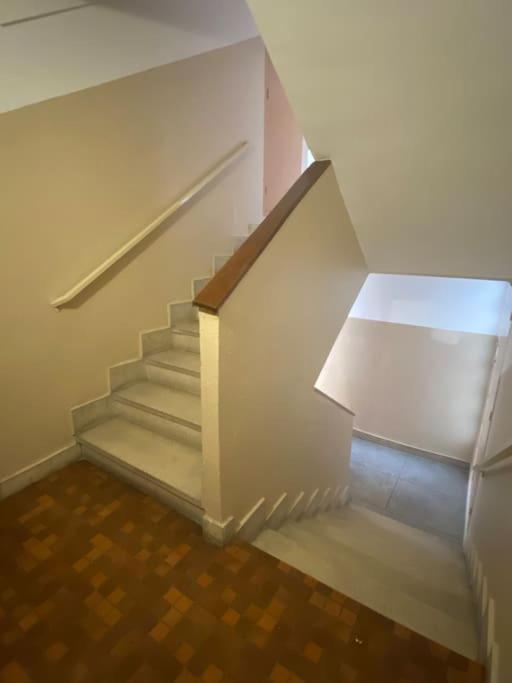 Appartement T4 A Deux Pas De La Gare St Charles Marseille Bagian luar foto