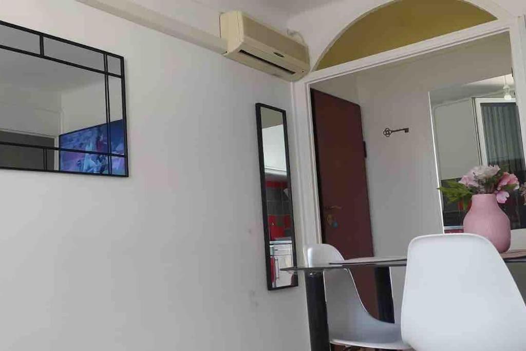 Appartement T4 A Deux Pas De La Gare St Charles Marseille Bagian luar foto